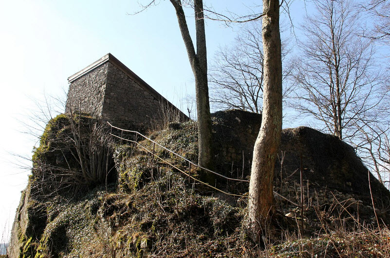 Burgruine Lichtenstein in Pommelsbrunn, Germany